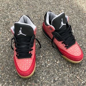 Nike air jordan 3 retro doernbecher db 2013